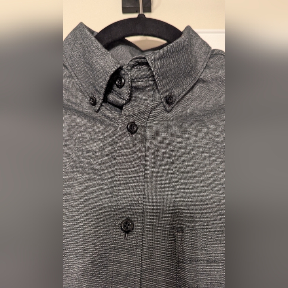 Express Gray Casual Button Down Shirt with Textured Fabric